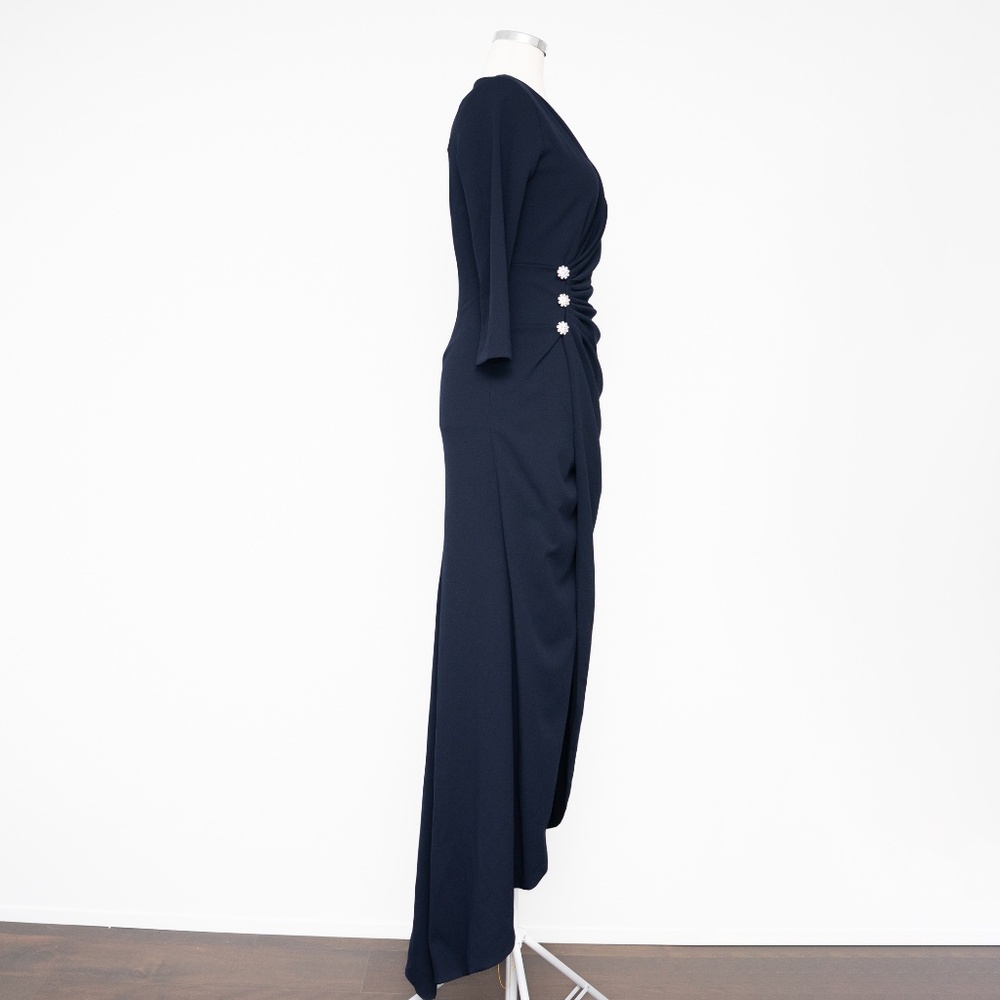Calvin Klein - Ruched Rhinestone-Button‎ Gown - Picture 5 of 11